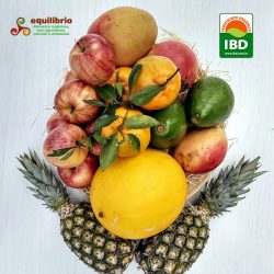 Cesta de Frutas Orgânicas Certificadas - Aproximadamente 3 kg.