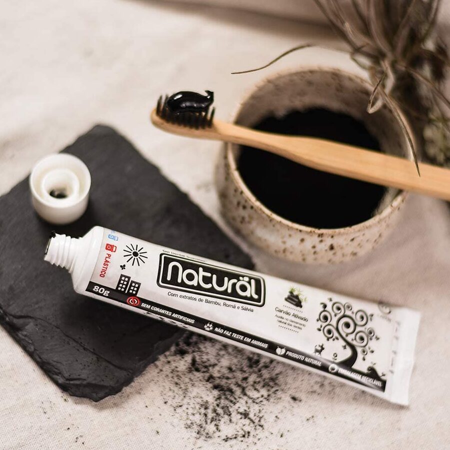 Creme Dental Suavetex Carvão Ativado com extratos de Bambu, Romã e Sálvia 80g.